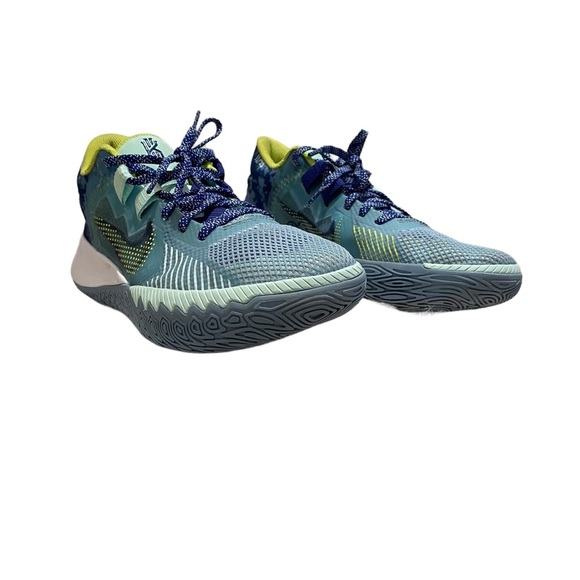 Nike Other - Nike Kyrie Flytrap 5 Ocean Cube Blue Shoes Sneakers Unisex 7Y